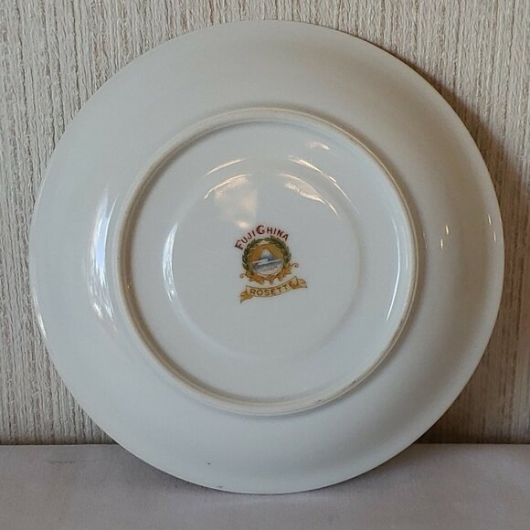 Fuji Teacup and Saucer Rosette Bone China Hand Painted Gold Trim Vintage Japan - Picture 4 of 10